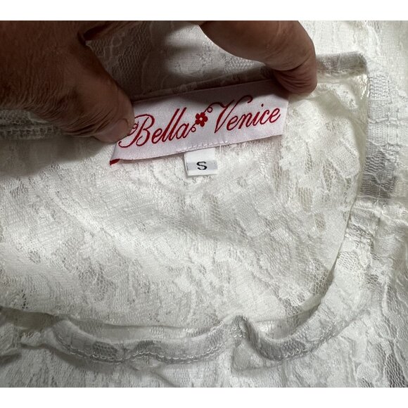 Bella Venice The Lucy Skirt in White - Picture 5 of 5